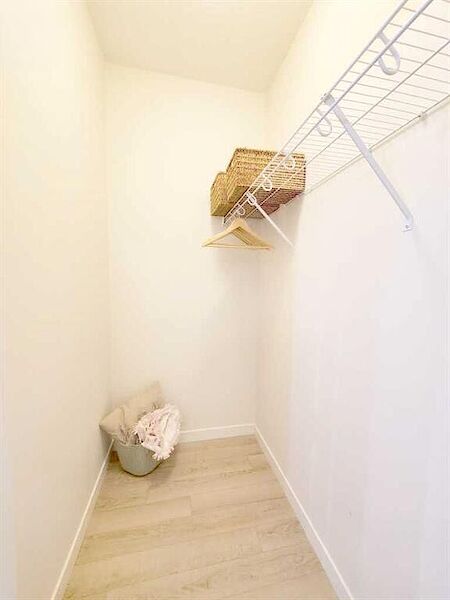 Calgary 1 bedroom Condo Unit for rent. Property photo: 677807-3