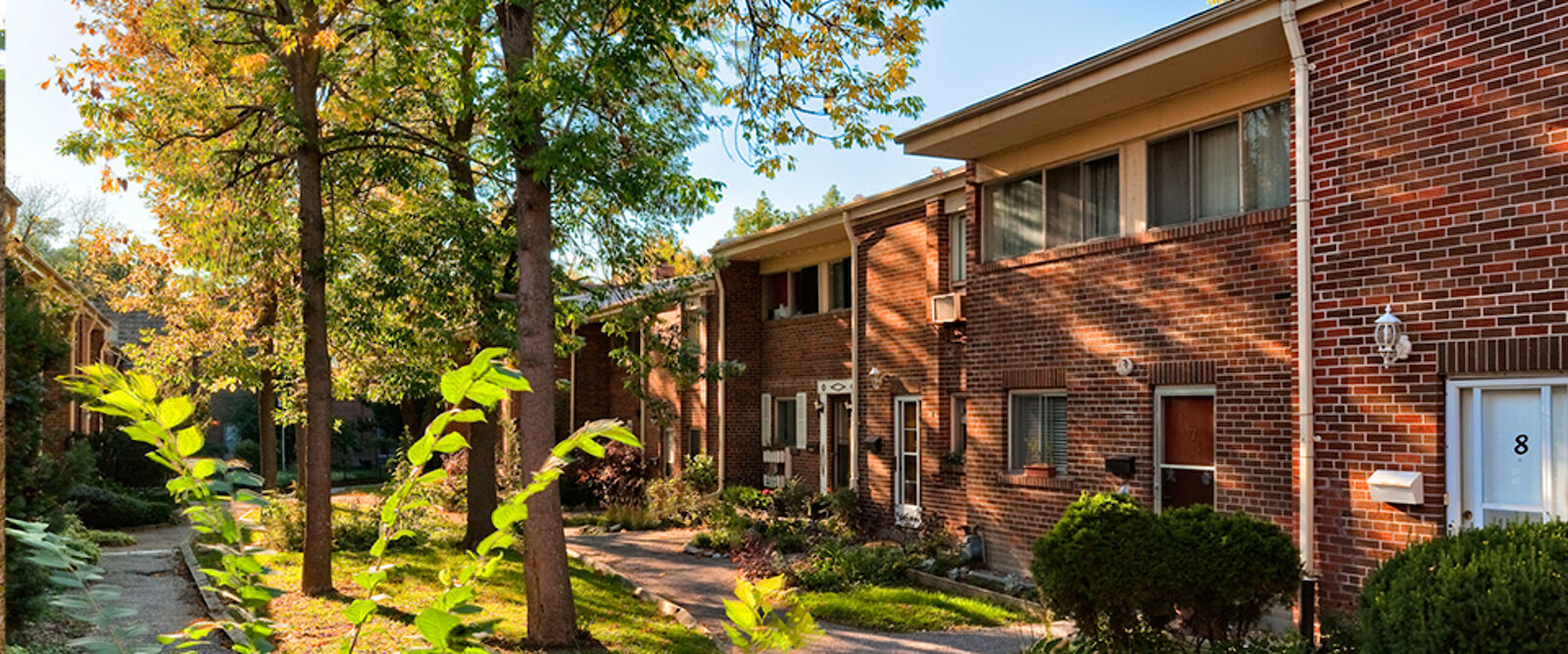 Toronto 3 bedrooms Townhouse for rent. Property photo: 677920-1