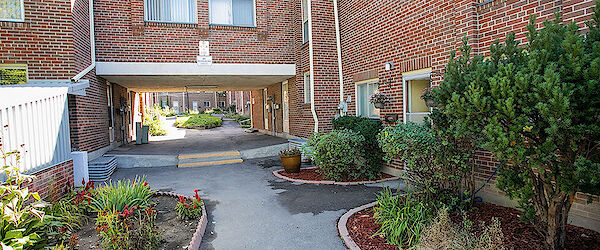 Toronto 3 bedrooms Townhouse for rent. Property photo: 677920-3