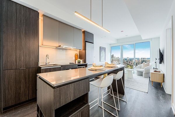 Toronto 2 bedrooms Apartment for rent. Property photo: 677974-2