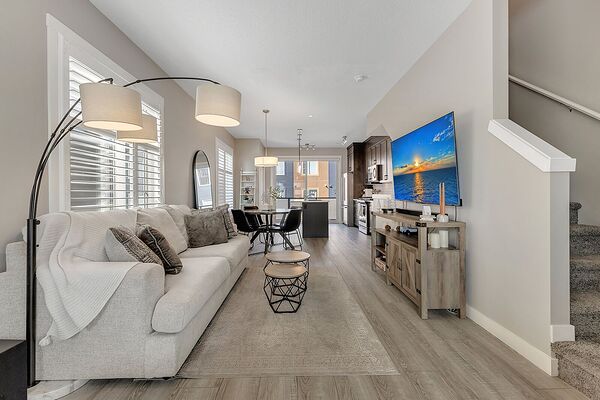 Calgary 2 bedrooms Townhouse for rent. Property photo: 678252-2