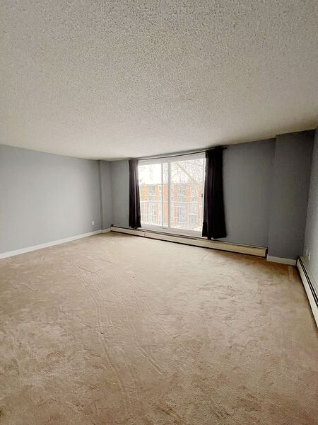Calgary 1 bedroom Condo Unit for rent. Property photo: 678502-2