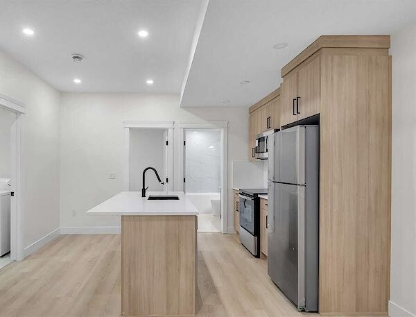 Calgary 2 bedrooms Basement for rent. Property photo: 678587-3