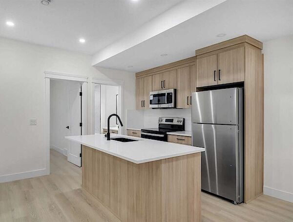 Calgary 2 bedrooms Basement for rent. Property photo: 678587-2