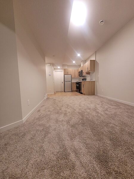 Calgary 2 bedrooms Basement for rent. Property photo: 679992-2