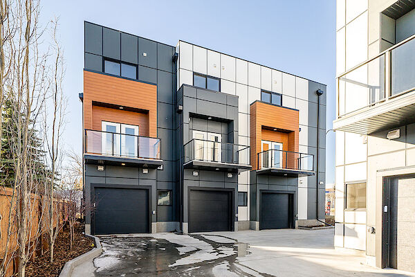 Calgary 3 bedrooms Townhouse for rent. Property photo: 680045-2
