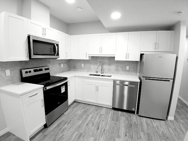 Calgary 2 bedrooms Basement for rent. Property photo: 680981-2