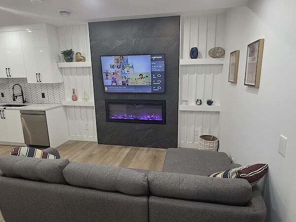 Calgary 2 bedrooms Basement for rent. Property photo: 681667-2
