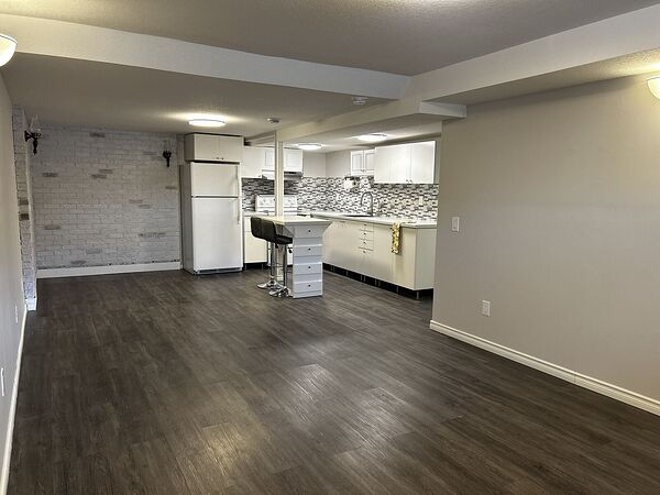 Cochrane 1 bedroom Basement for rent. Property photo: 681716-3