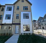 3 bedrooms Townhouse  in Alpine Park