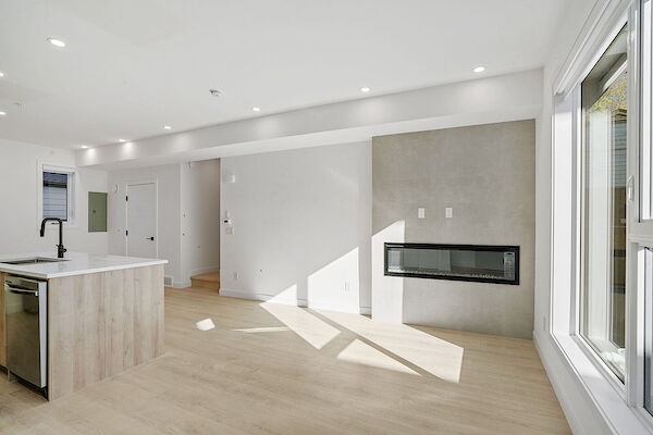 Calgary 3 bedrooms Townhouse for rent. Property photo: 682325-3