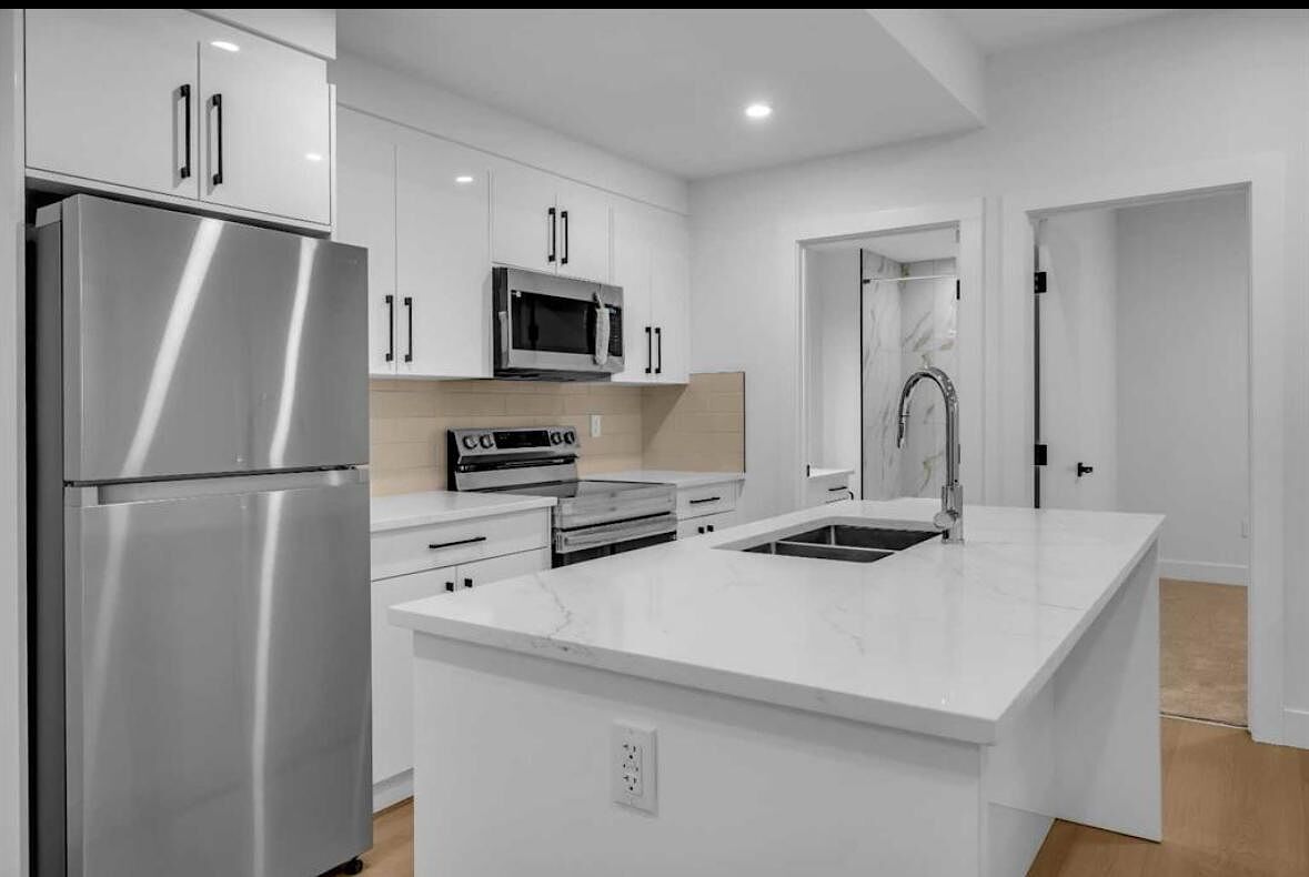 Calgary 2 bedrooms Basement for rent. Property photo: 682811-1