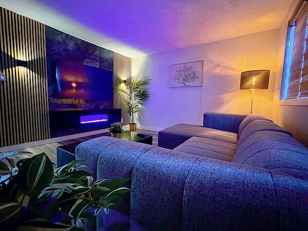 Calgary 2 bedrooms Condo Unit for rent. Property photo: 683220-2