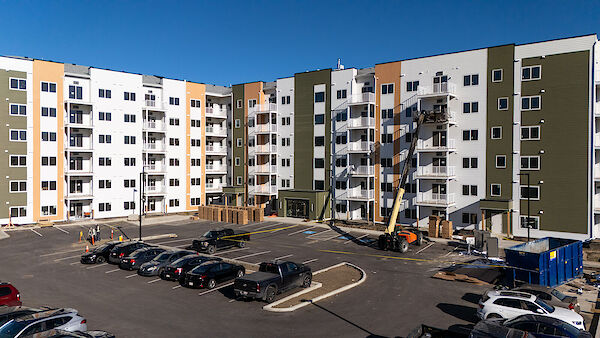 Edmonton 2 bedrooms Apartment for rent. Property photo: 683685-2