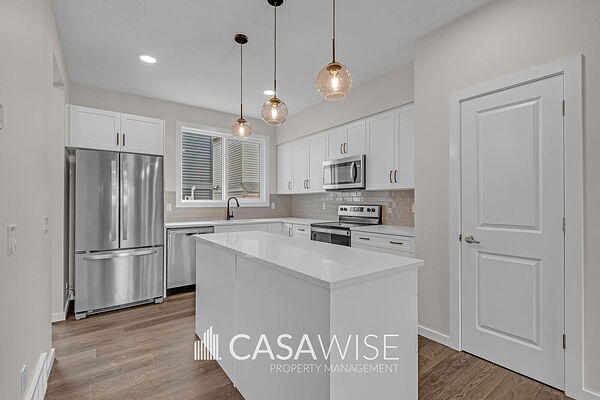 Edmonton 3 bedrooms Main Floor for rent. Property photo: 686335-3