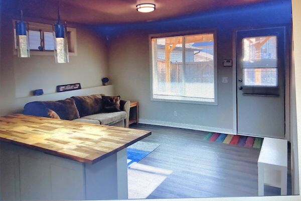 Calgary 1 bedroom Basement for rent. Property photo: 686956-3