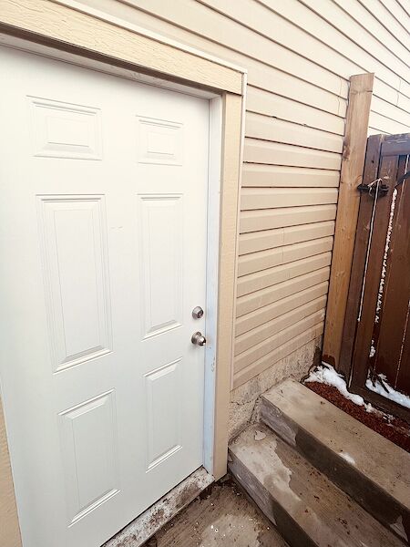 Calgary 1 bedroom Basement for rent. Property photo: 689510-2