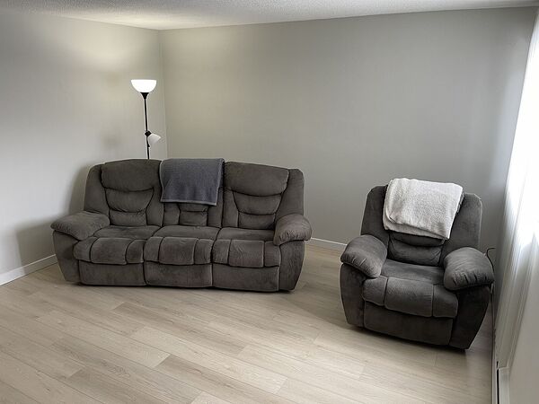 Calgary 1 bedroom Apartment for rent. Property photo: 690762-2