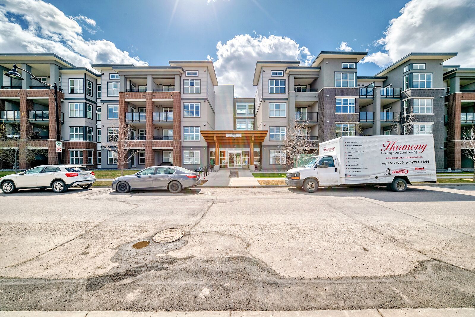 Calgary 1 bedroom Condo Unit for rent. Property photo: 690813-1