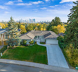 Executive Ridge Residence | Britannia | Panoramic Downtown Skyline Views