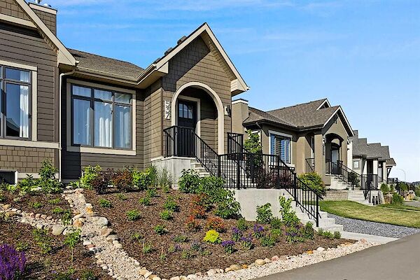 Calgary 3 bedrooms Duplex for rent. Property photo: 691115-3