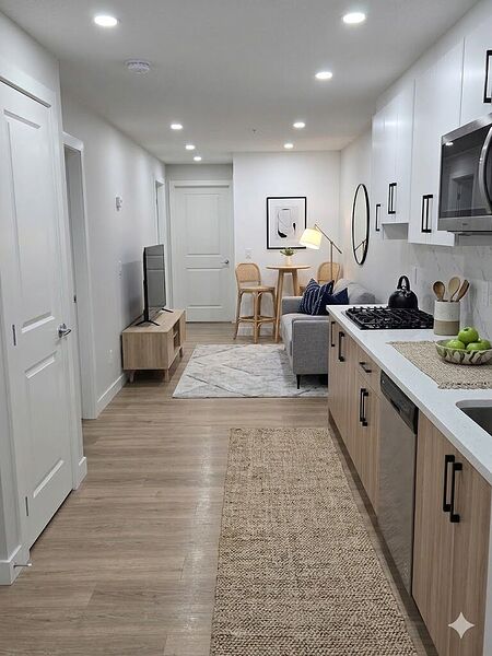 Calgary 2 bedrooms Basement for rent. Property photo: 691601-2