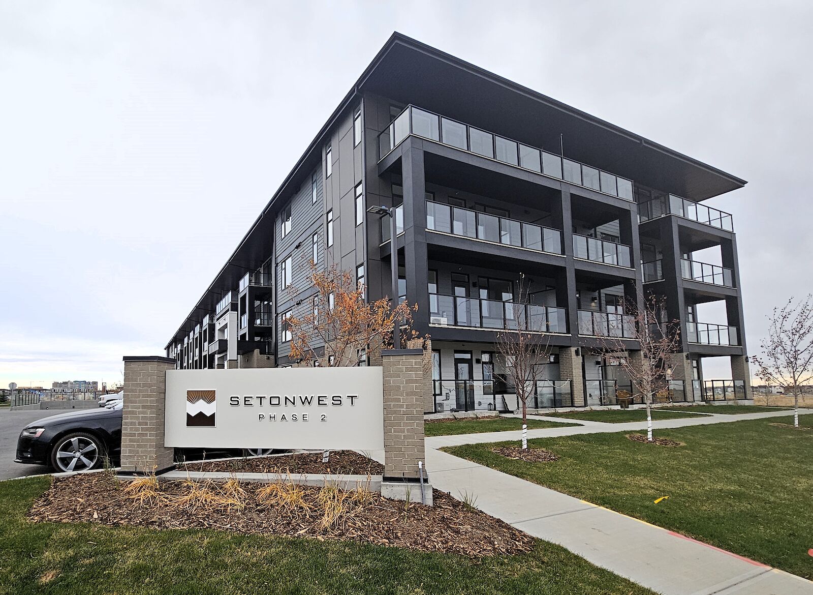 Calgary 1 bedroom Condo Unit for rent. Property photo: 692553-1