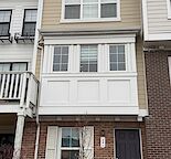 2 Master suite townhouse, pet friendly