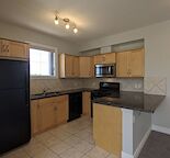 1 BED SUITE W/ IN SUITE LAUNDRY & UNDERGROUND PARKING