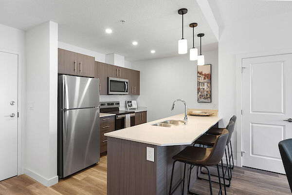 Okotoks 2 bedrooms Apartment for rent. Property photo: 694209-2