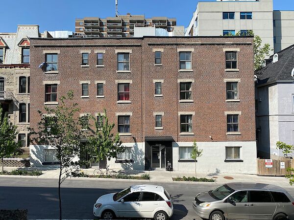 Montr&eacute;al 1 bedrooms Apartment for rent. Property photo: 694690-2