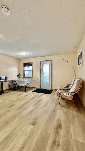 Calgary 2 bedrooms Basement for rent. Property photo: 694835-3
