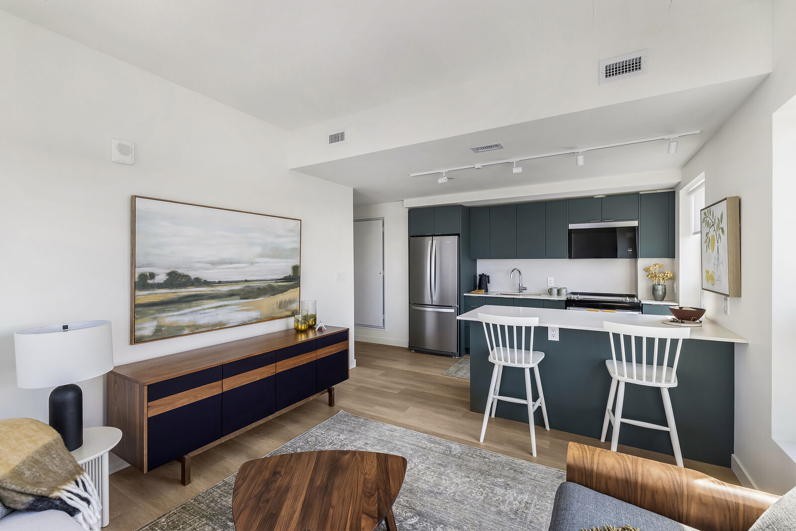 Halifax 3 bedrooms Apartment for rent. Property photo: 696347-1