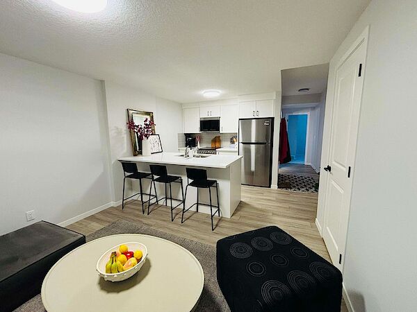 Calgary 2 bedrooms Basement for rent. Property photo: 697458-2