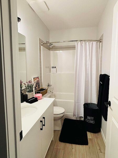 Calgary 2 bedrooms Basement for rent. Property photo: 697458-3