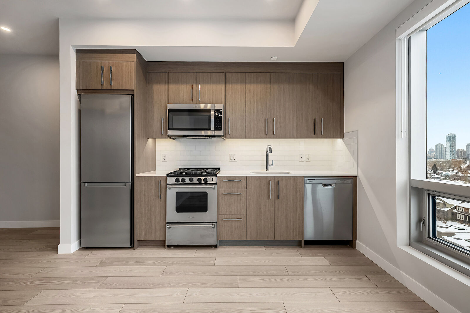 Calgary 1 bedroom Condo Unit for rent. Property photo: 698912-1