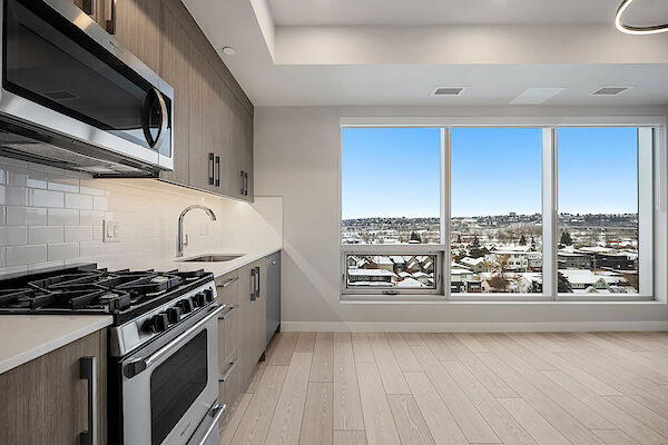 Calgary 1 bedroom Condo Unit for rent. Property photo: 698912-3