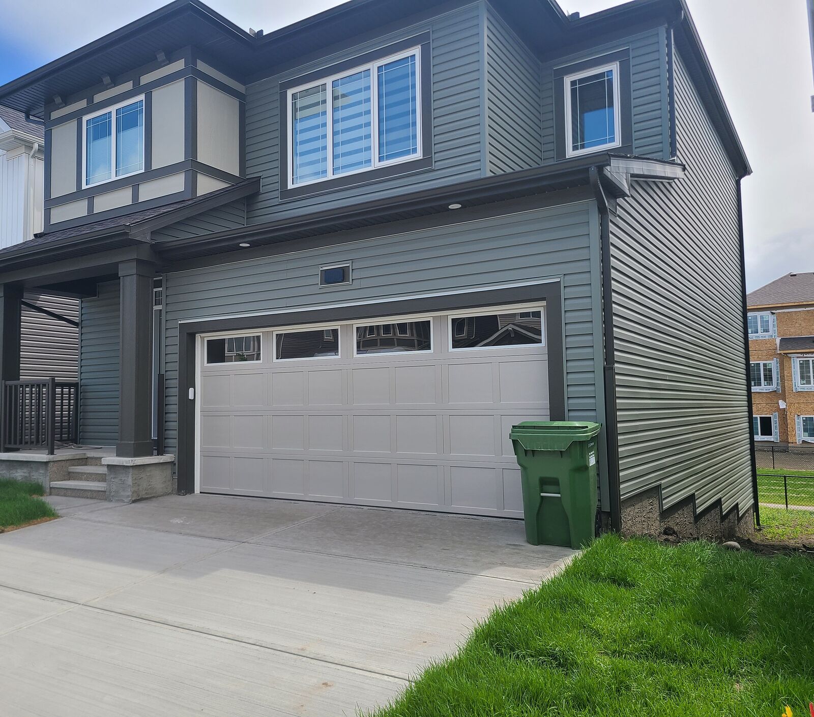 Calgary 3 + Den bedrooms House for rent. Property photo: 698943-1