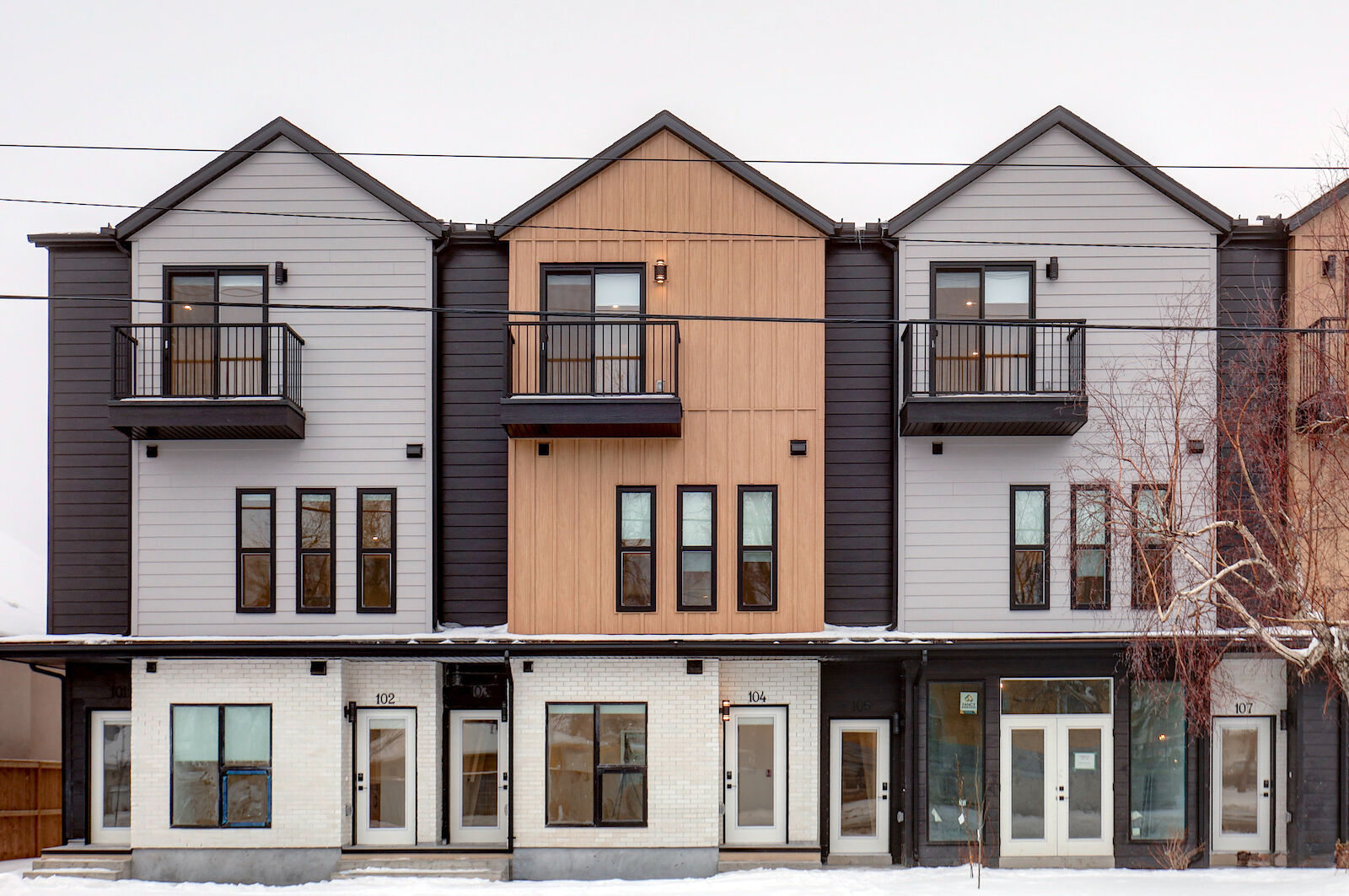 Calgary 3 bedrooms Townhouse for rent. Property photo: 700233-1