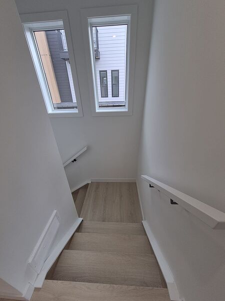 Calgary 3 bedrooms Townhouse for rent. Property photo: 700233-3