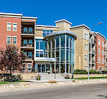 1 bedroom condo with Balcony & Underground Parking