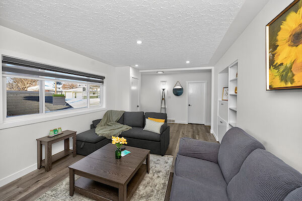 Calgary 2 bedrooms Main Floor for rent. Property photo: 700496-3