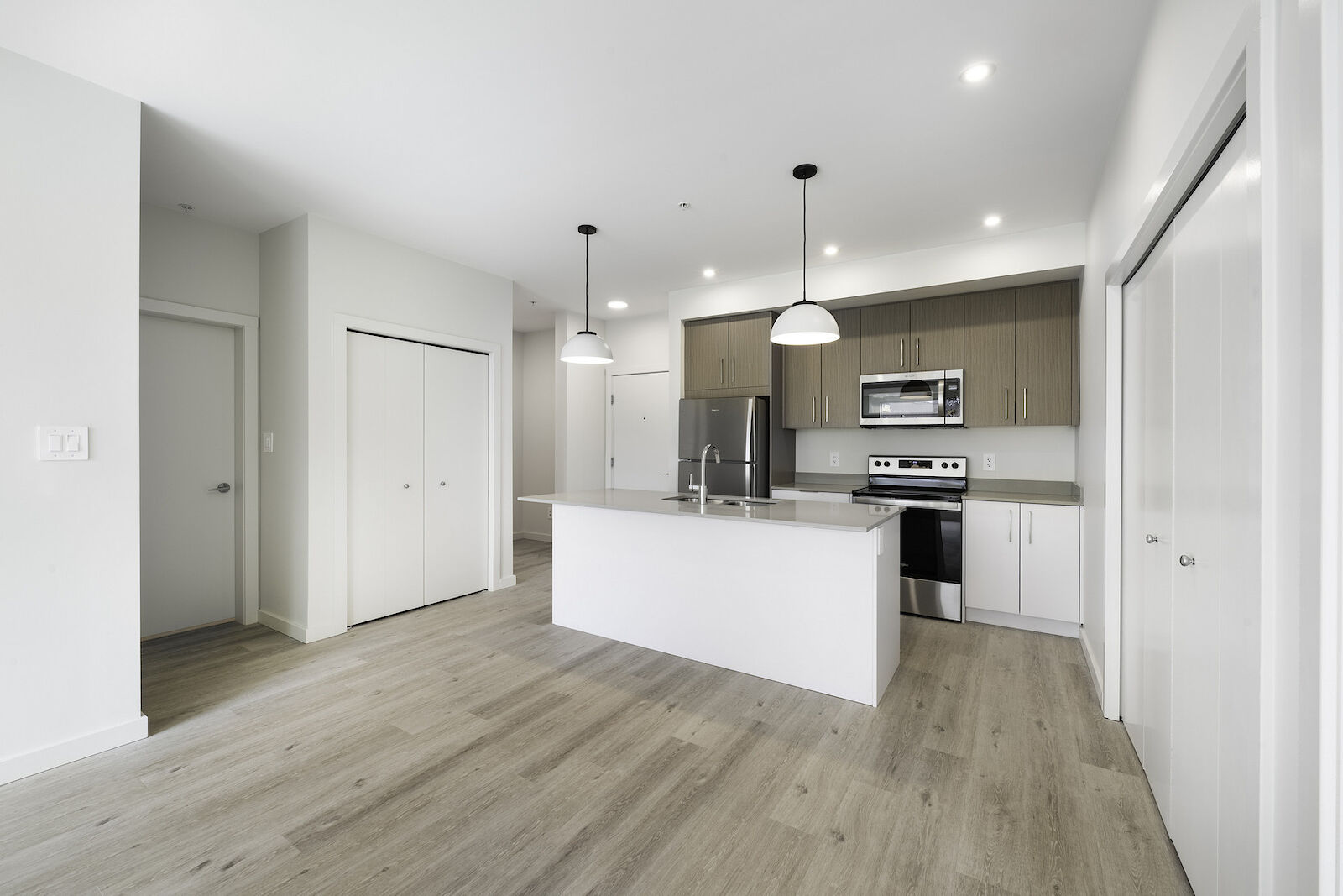 Powell River 2 bedrooms Apartment for rent. Property photo: 701038-1