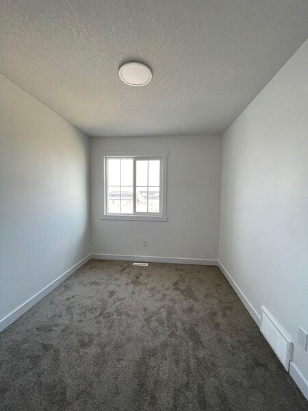 Edmonton 3 bedrooms Townhouse for rent. Property photo: 702694-3