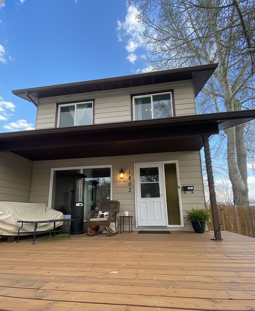 Calgary 3 bedrooms Room For Rent for rent. Property photo: 703301-1