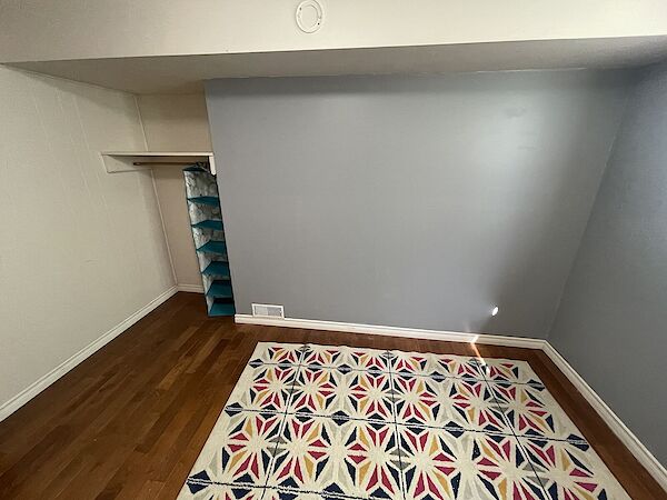 Calgary 2 bedrooms Basement for rent. Property photo: 70450-3