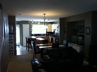 Calgary 3 bedrooms House for rent. Property photo: 70531-3
