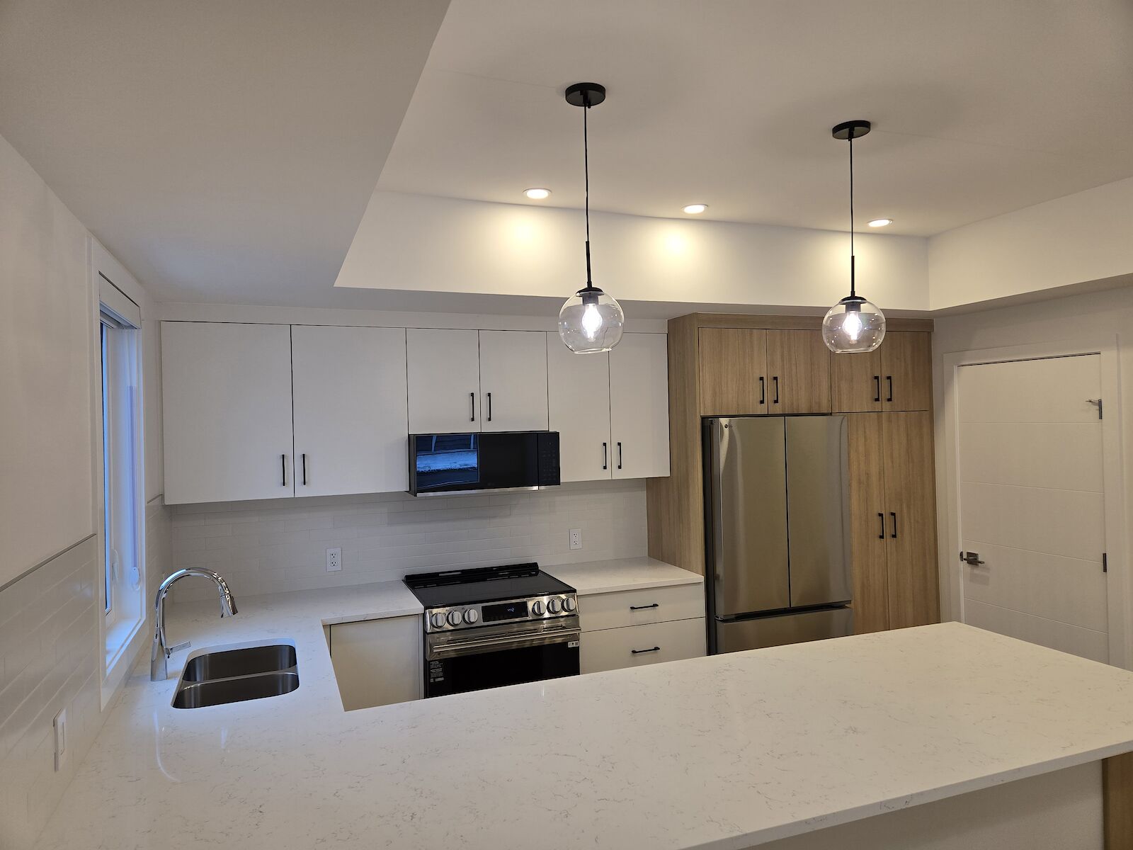 Calgary 2 bedrooms Townhouse for rent. Property photo: 705558-1