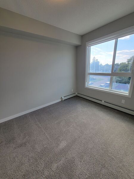 Calgary 1 + Den bedrooms Condo Unit for rent. Property photo: 706547-3