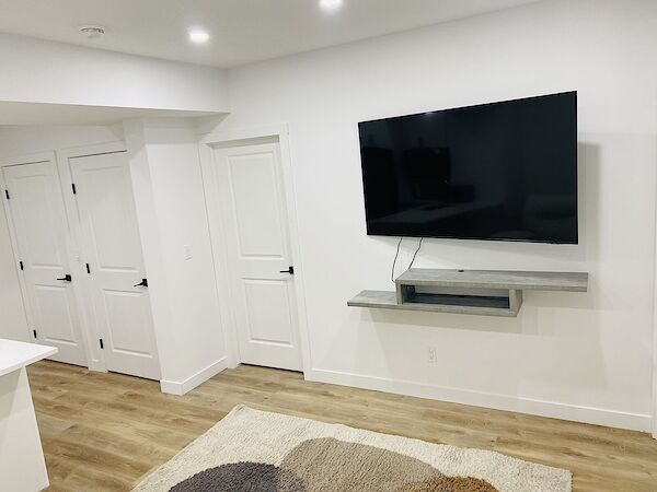 New and stylish 2 bedroom and 1 bath apartment.